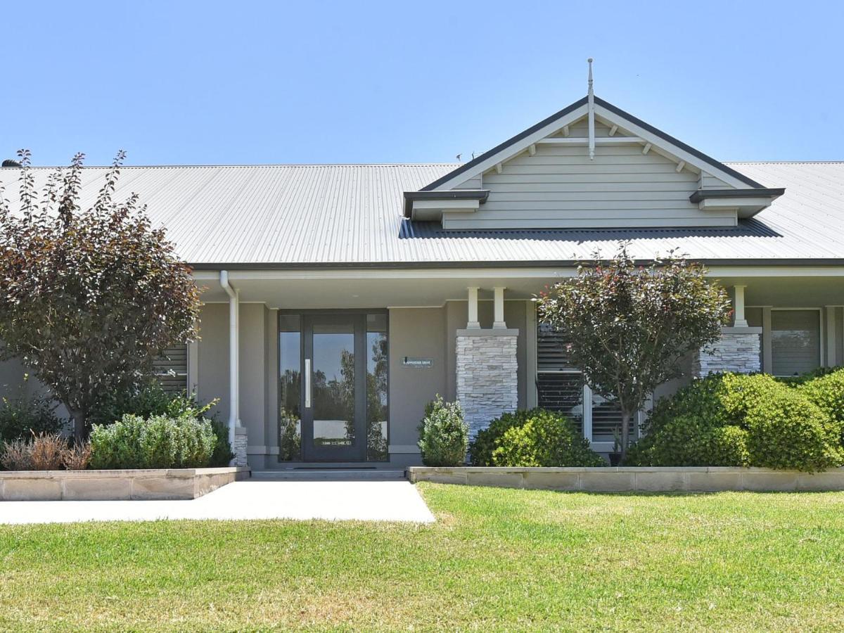 Вилла Peppertree Manor At The Vintage Rothbury Экстерьер фото