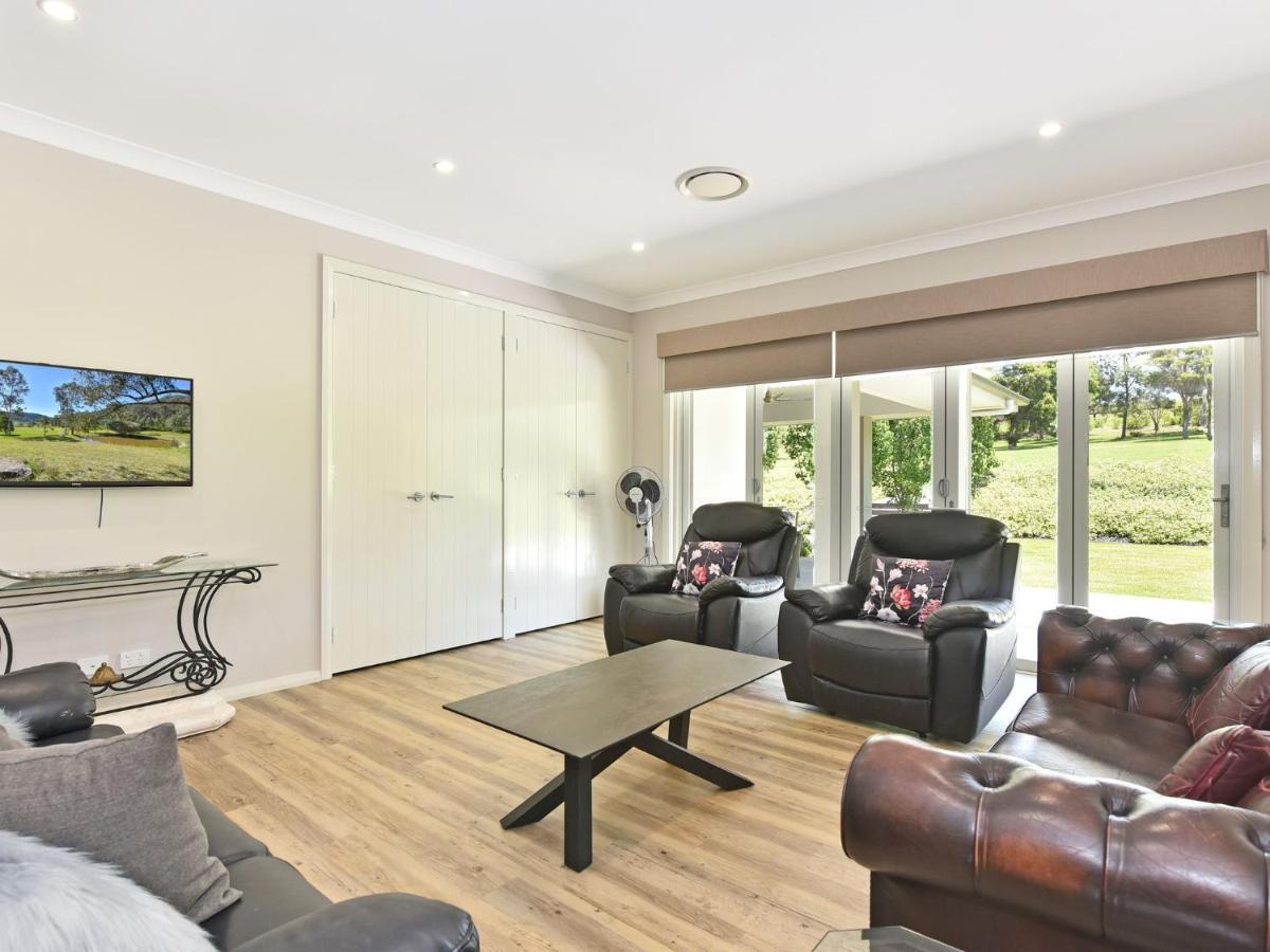 Вилла Peppertree Manor At The Vintage Rothbury Экстерьер фото